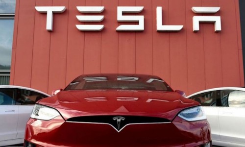 Ôtô điện Tesla ở Mỹ đang bị điều tra vì sự cố phanh ảo