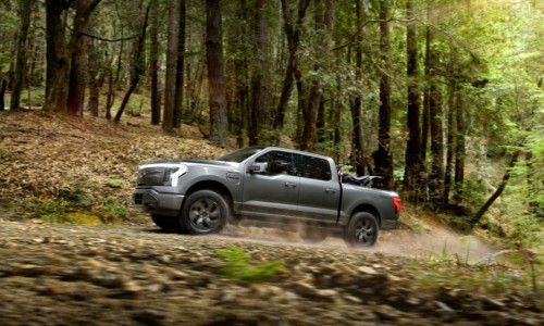 Ford triệu hồi gần 3.000 xe bán tải F-150 Lightning do sự cố kỹ thuật