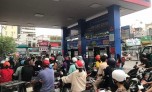 Bộ Công Thương yêu cầu các doanh nghiệp đầu mối xăng dầu ký cam kết cung ứng đủ hàng