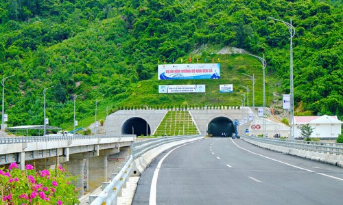 Phó thủ tướng yêu cầu đánh giá bất cập tại các dự án BOT giao thông