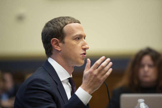 Mạng xã hội Facebook đối diện nguy cơ sụp đổ bởi hai vụ kiện