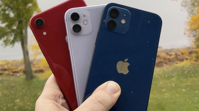Tập đoàn Apple lần đầu kiếm hơn 100 tỷ USD một quý