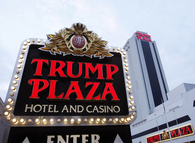 Sòng bạc Trump Plaza của ông Trump bị giật sập bằng thuốc nổ