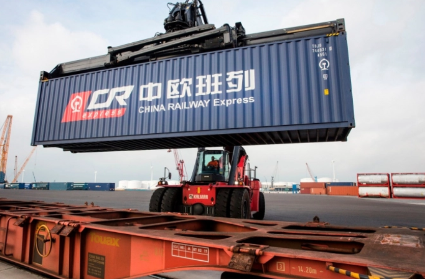 Nền kinh tế châu Âu ngày càng thua xa Mỹ và Trung Quốc