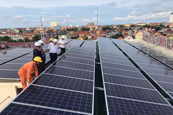Bộ Công Thương sẽ kiểm tra điện mặt trời mái nhà tại 10 địa phương