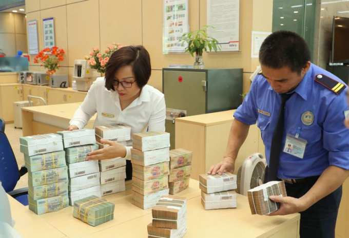 Ngân sách thu về hơn 320.000 tỷ đồng trong hơn 2 tháng