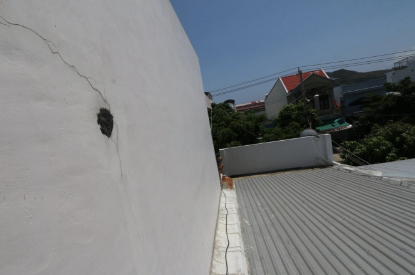 Khu đô thị Haborizon Nha Trang: Nổ mìn phá đá làm dự án, dân bất an