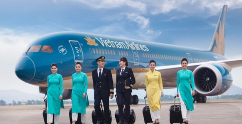 Lợi nhuận âm gần 11.000 tỷ đồng, cổ phiếu Vietnam Airlines bị đưa vào diện cảnh báo