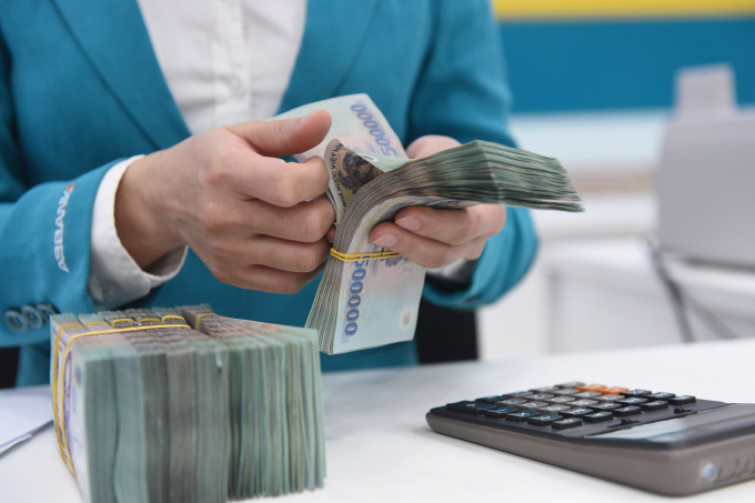 Ngân hàng kiểm soát kiểm soát chặt tín dụng bất động sản, chứng khoán
