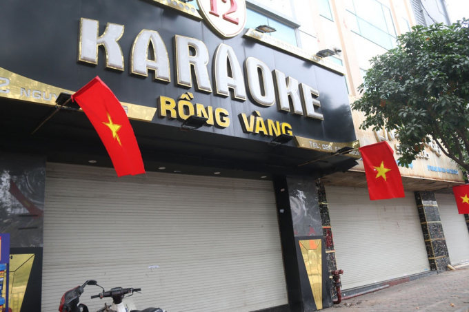 Hà Nội dừng hoạt động quán bar, karaoke, vũ trường, game từ 0h ngày 30/4