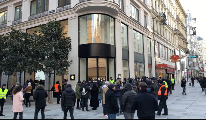 EU giáng đòn 27 tỷ USD lên đầu tập đoàn Apple