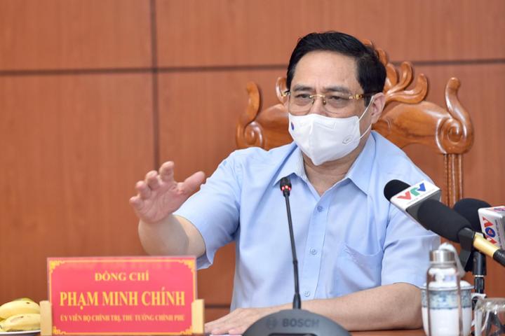 Phải chống dịch COVID-19 theo cách tiếp cận mới