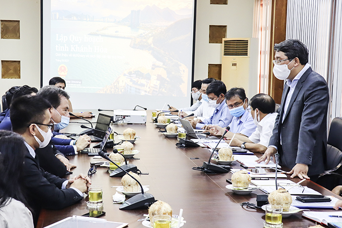 Tập đoàn McKinsey & Company cùng Tập đoàn FPT sẽ lập quy hoạch tỉnh Khánh Hòa
