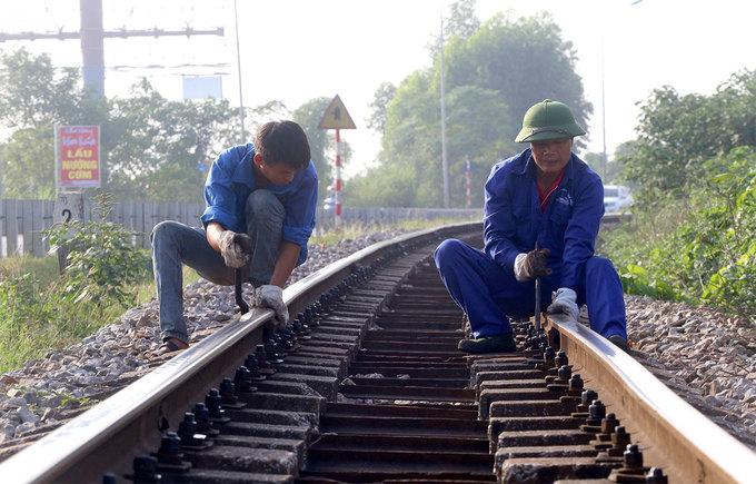 Bộ GTVT phải đặt hàng bảo trì hạ tầng đường sắt trước ngày 24/5