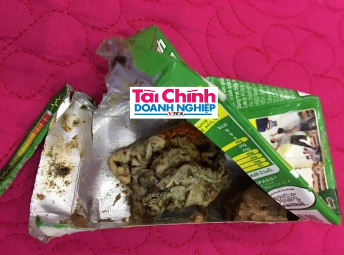 Khách hàng tá hỏa phát hiện trong hộp sữa Milo có dị vật lạ "giống giấy, dai như cao su"