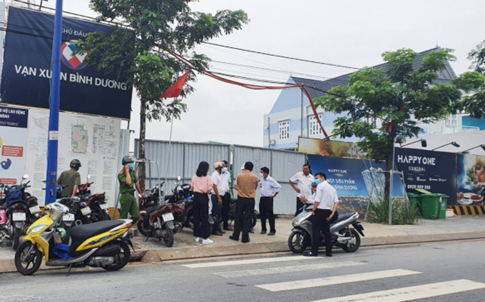 Happy One Central của Tâp đoàn Vạn Xuân xả thải trộm, từng huy động vốn trái luật