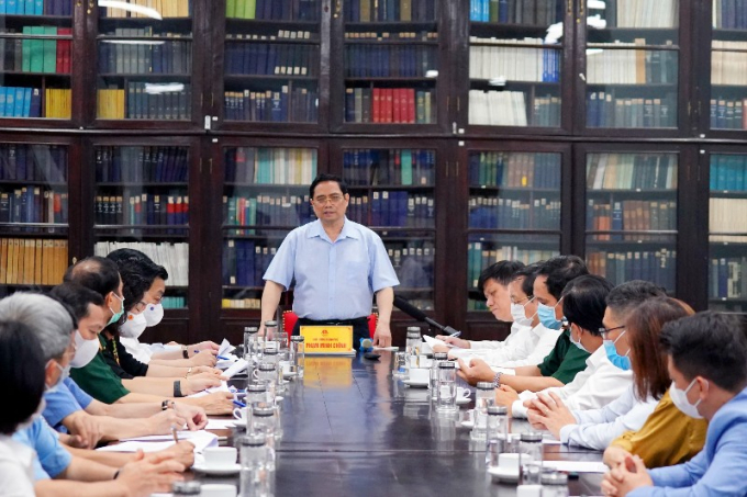 Chậm nhất tháng 6/2022 phải có vắc-xin sản xuất trong nước