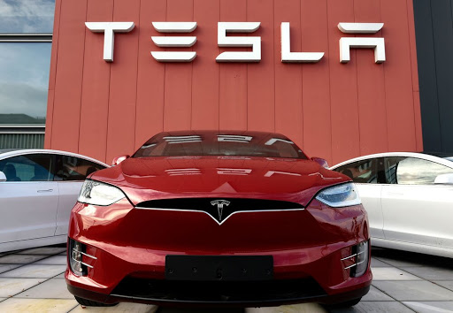 285.000 xe Tesla bị triệu hồi vì lỗi tự lái gây nguy hiểm