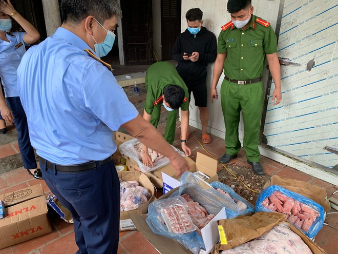 Hà Nội phát hiện gần 3.000kg thực phẩm không đảm bảo an toàn thực phẩm