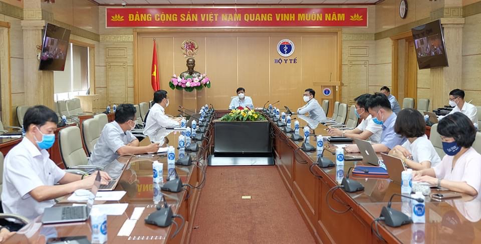 Những thay đổi trong cách ly, điều trị COVID-19 của Bộ Y tế