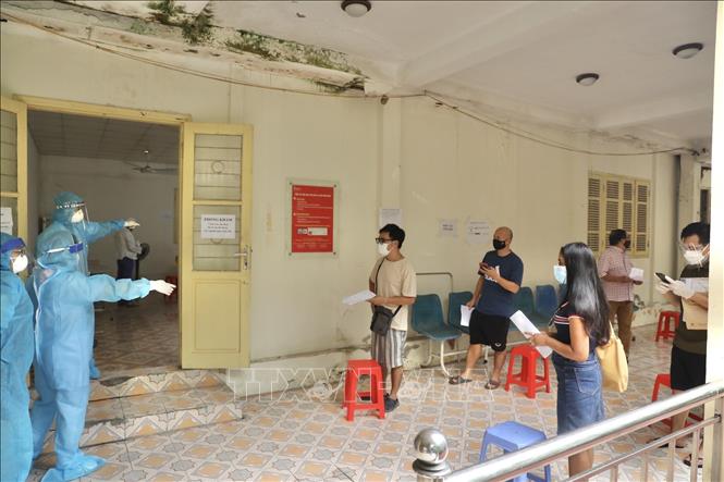 Hà Nội thêm 9 ca dương tính vi rút SARS-CoV-2