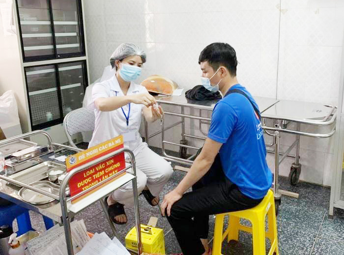 Hà Nội: Thêm 3 đối tượng mới được ưu tiên tiêm vắc xin phòng Covid-19