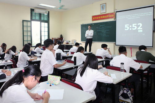Hà Nội hỗ trợ học phí cho học sinh cao nhất 108.500 đồng/tháng