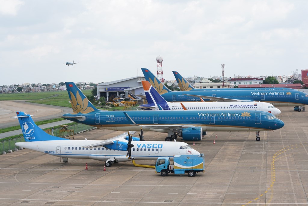 Vé máy bay trong giai đoạn mở lại đường bay nội địa từ 10/10 có giá như thế nào?