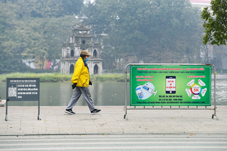 Hà Nội: Tây Hồ, Hai Bà Trưng, Thanh Trì giảm cấp độ dịch, nới lỏng nhiều hoạt động