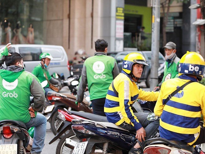 Hà Nội: Xe ôm công nghệ hoạt động trở lại từ 8/2