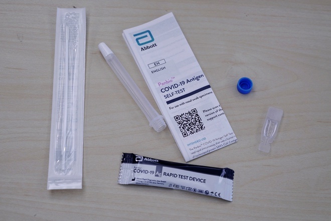 Bộ Y tế đề nghị đưa kit test COVID-19 vào diện hàng bình ổn giá