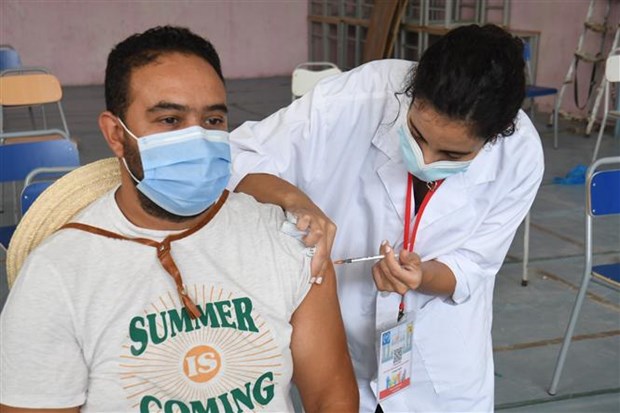 WHO cảnh báo về 'điều kiện lý tưởng' giúp COVID-19 thoát khỏi sự kiểm soát của con người
