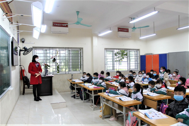 Số ca nhiễm COVID-19 tăng mạnh, hàng loạt địa phương điều chỉnh lịch học từ 14/3