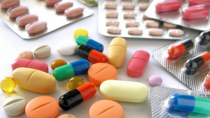Chính phủ chỉ đạo kịp thời tháo gỡ vướng mắc liên quan đến thủ tục thông quan thuốc nhập khẩu