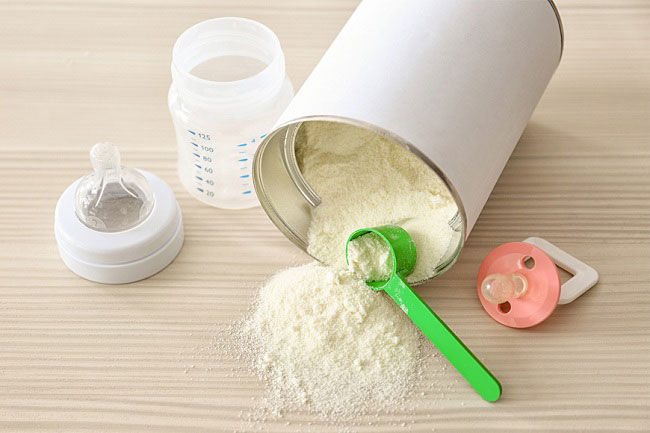 USDA tiếp tục 'hành động khẩn cấp' trước cuộc khủng hoảng sữa bột trẻ em