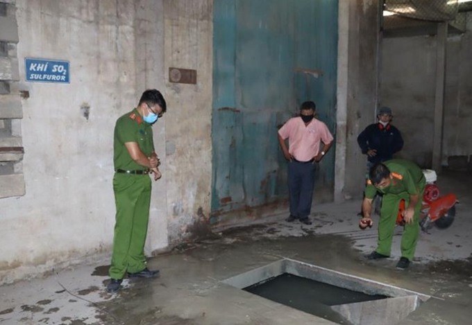 Khởi tố vụ án xả chất thải nguy hại tại Xí nghiệp Công ty CP bóng đèn Điện Quang
