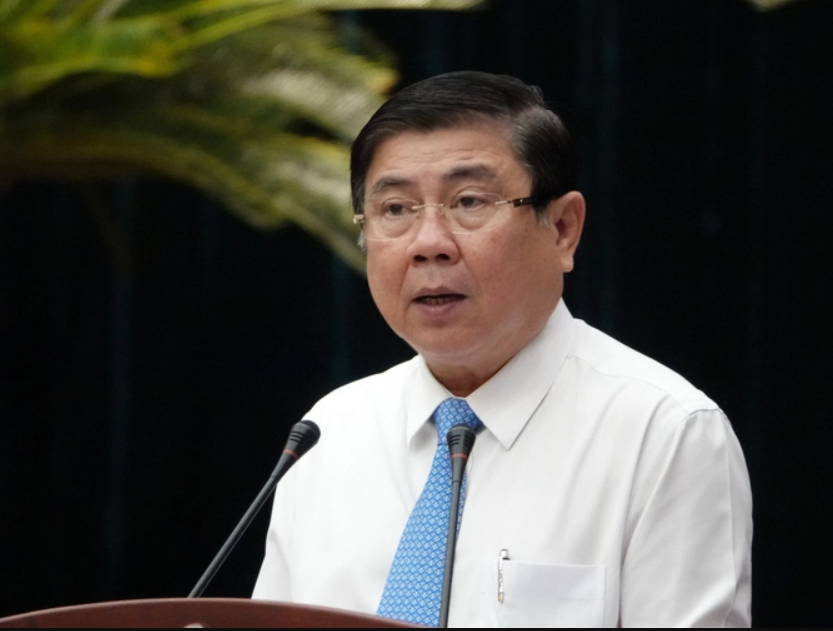 Cảnh cáo Phó trưởng ban Kinh tế Trung ương Nguyễn Thành Phong