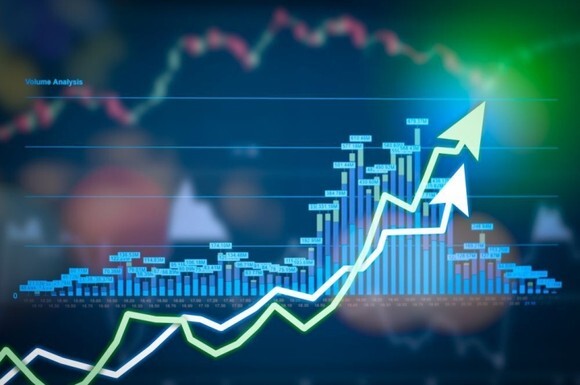 Loạt cổ phiếu bứt phá, VN-Index tăng 4 điểm