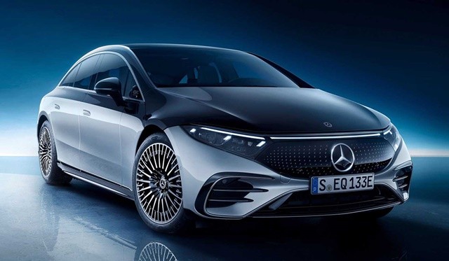 Triệu hồi hơn 10.000 xe Mercedes-Benz do nguy cơ hỏa hoạn