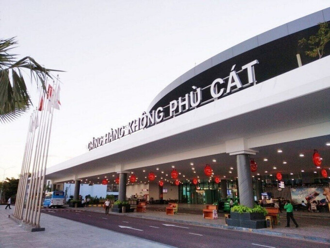 Bình Định kiến nghị nâng cấp sân bay Phù Cát thành cảng quốc tế