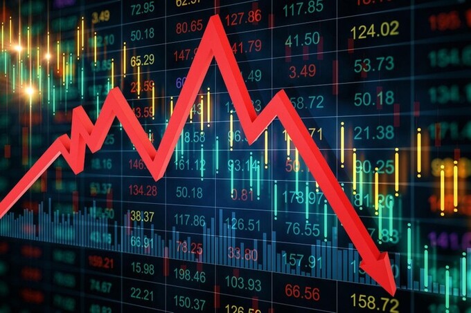 Thanh khoản giảm mạnh, VN-Index mất 4,36 điểm
